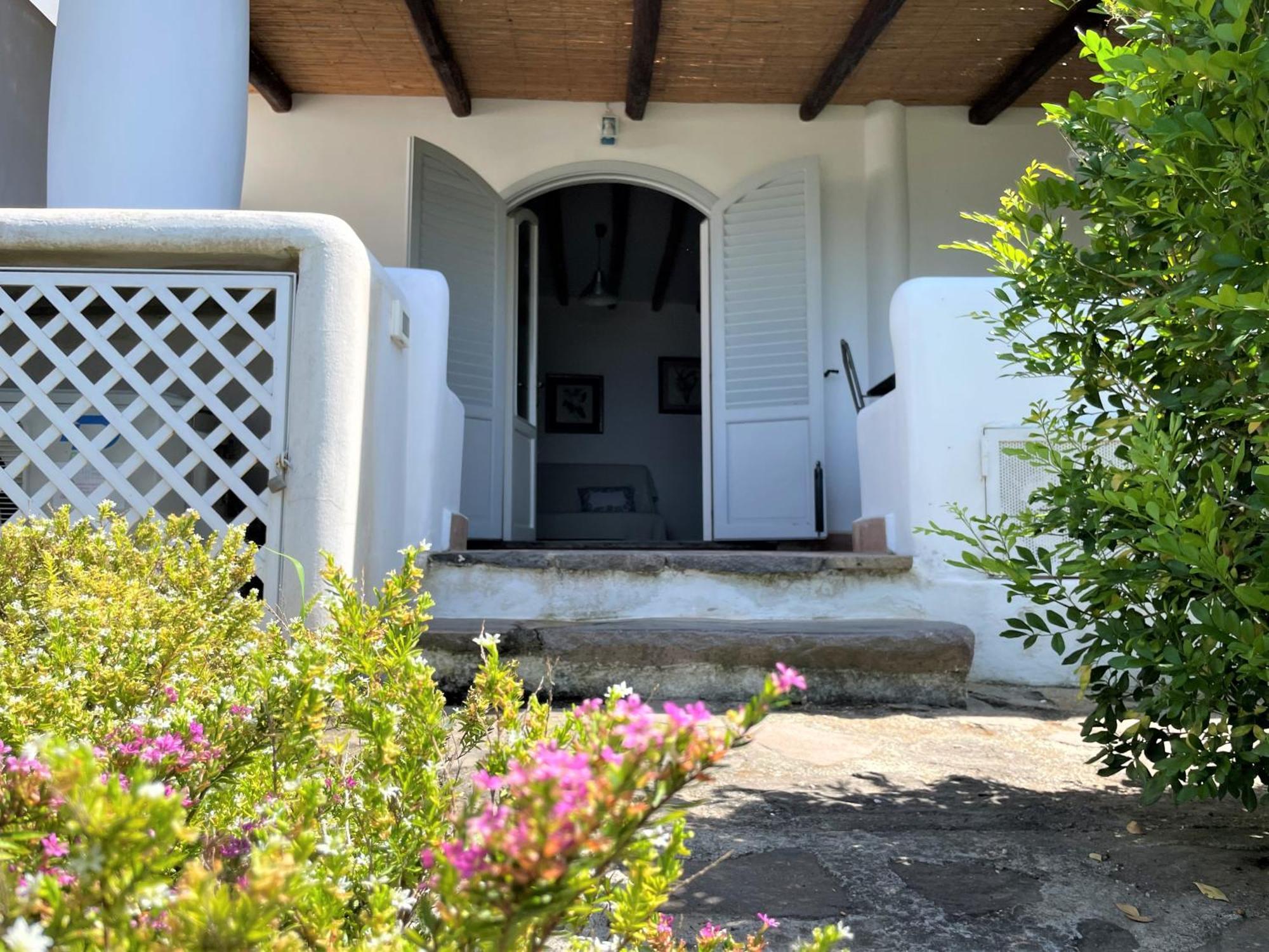Casa Surya - Sea View Terrace, Isola Salina